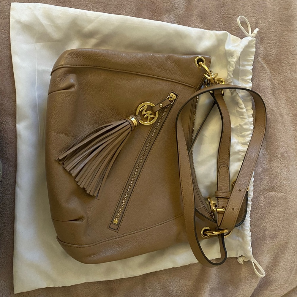 Authentic Michael Kors Crossbody